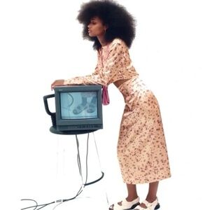 Zara Skirt | Satin Effect Orange Floral | Midi | Size XS | NWT